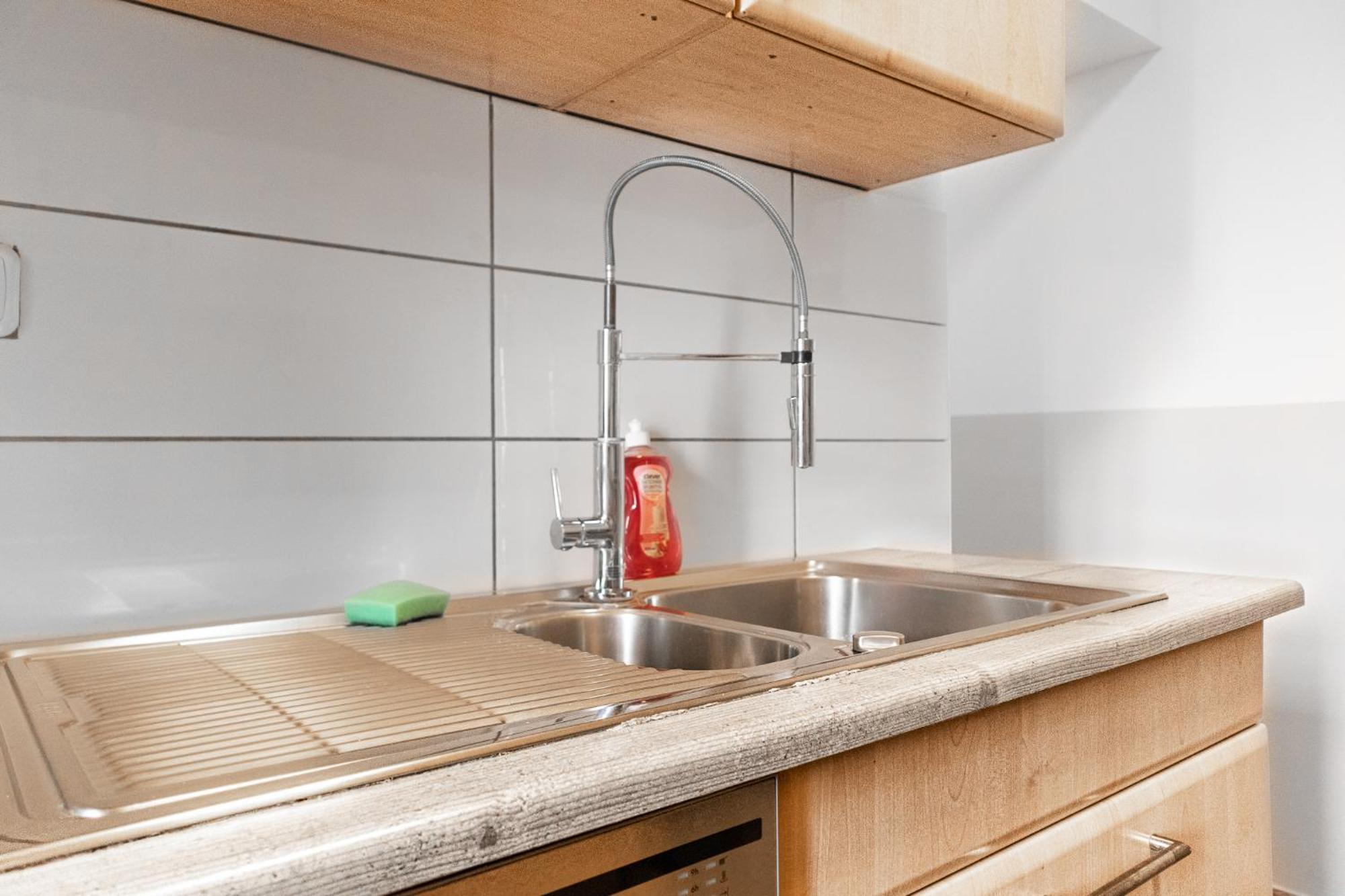 Lovely 2Br Shared Apartment, Enkplatz U3, 15Min To Center Viena Exterior foto